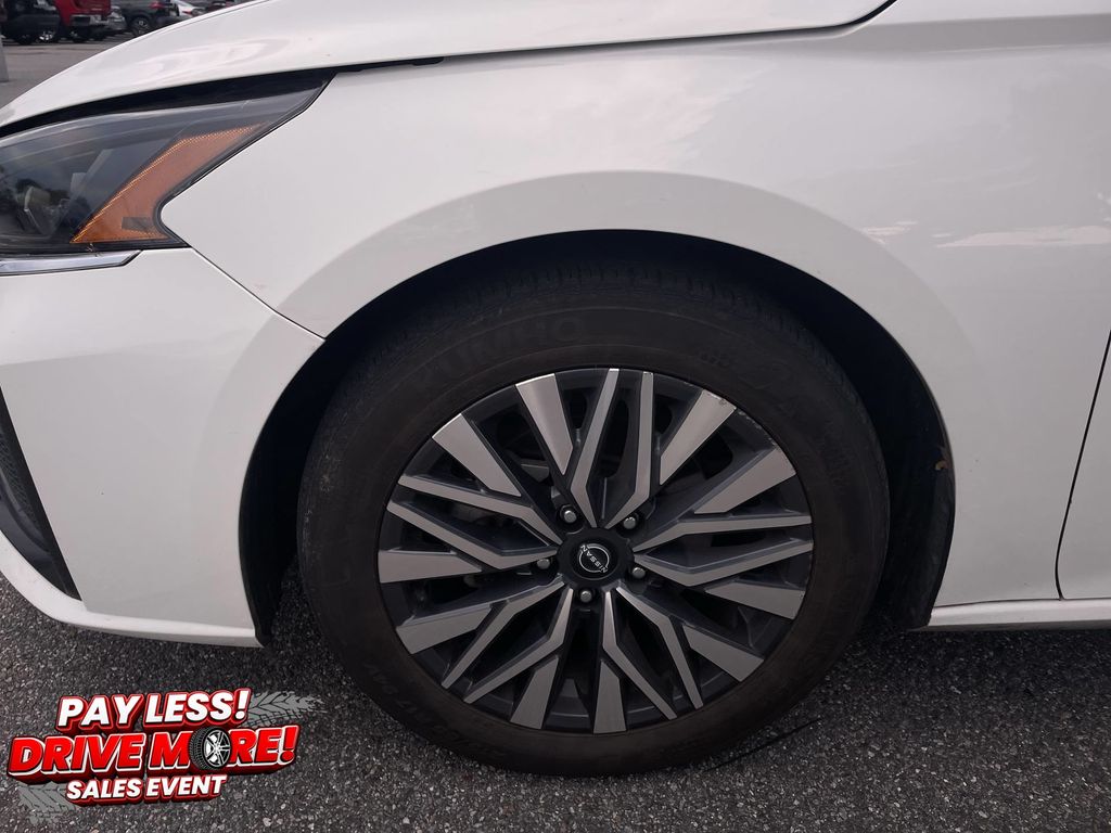 Used 2025 Nissan Altima Sedan