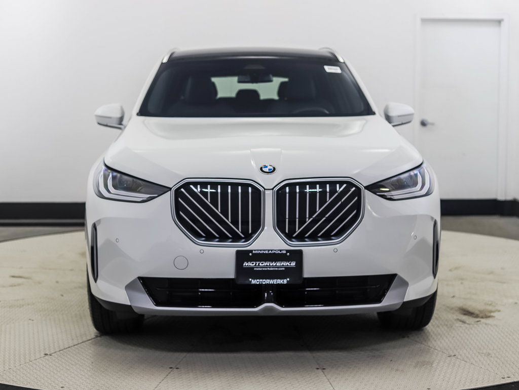 Thumbnail: 2026 BMW X3 - 8
