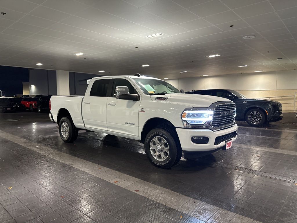 2024 RAM 2500 Laramie Crew Cab 4WD
