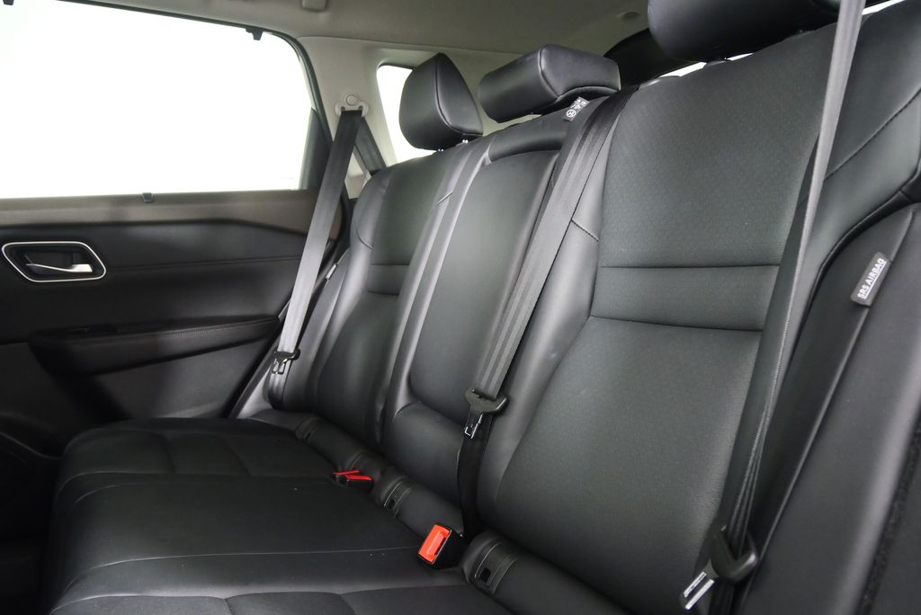 Thumbnail: 2021 Nissan Rogue - 12