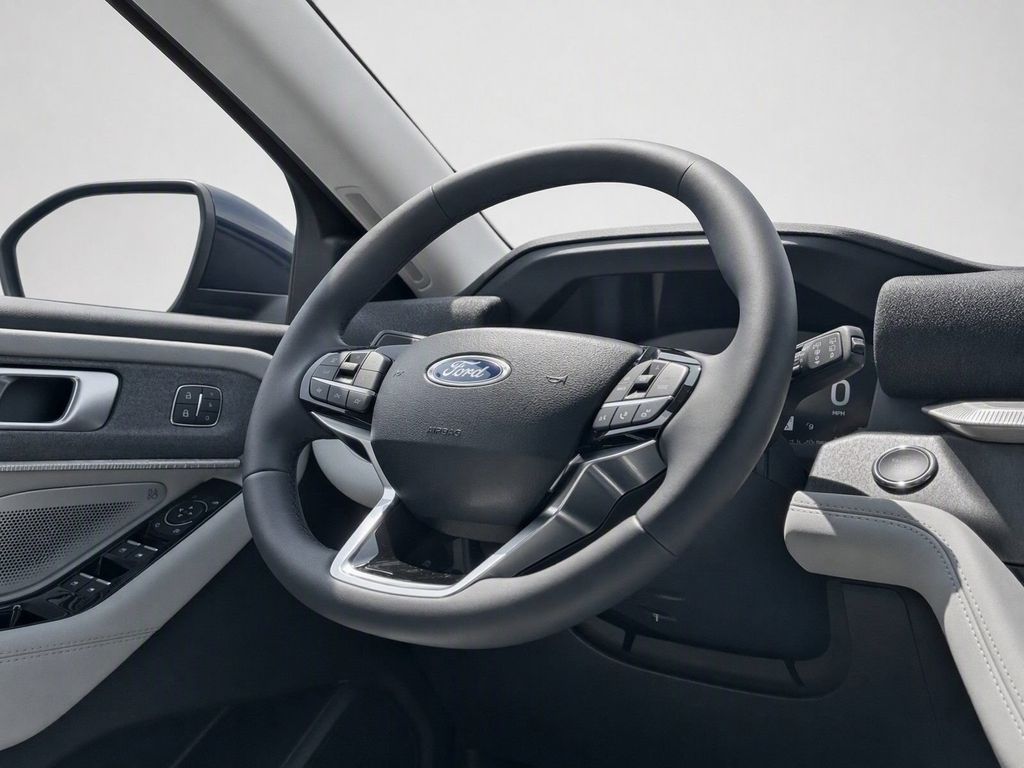 New 2026 Agate Black Metallic Ford Platinum™ image 20
