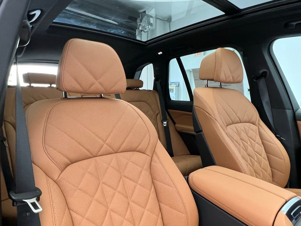 Thumbnail: 2026 BMW X5 - 7