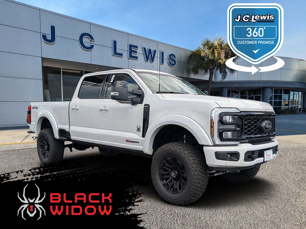 2025 Ford F-250 Black Widow