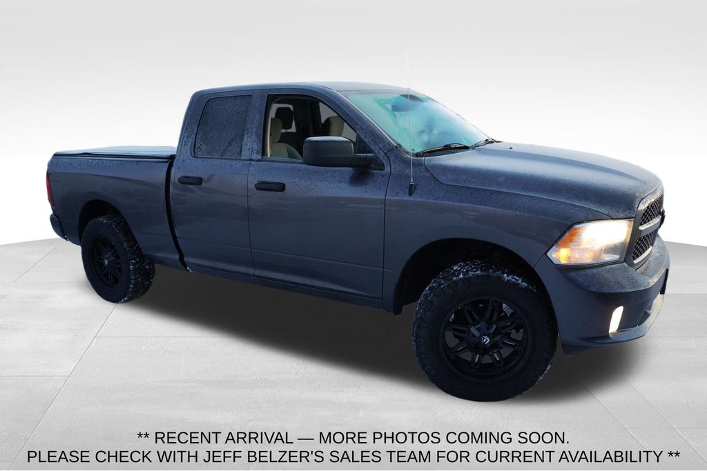 2016 RAM 1500 Express Quad Cab 4WD