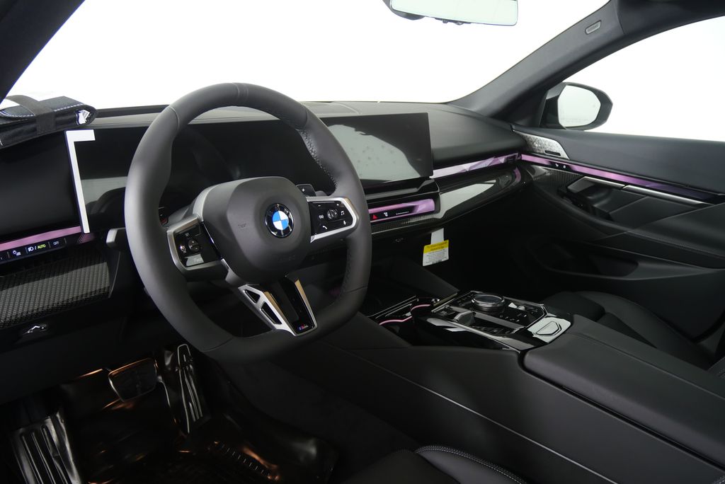 Thumbnail: 2027 BMW 5 Series - 12