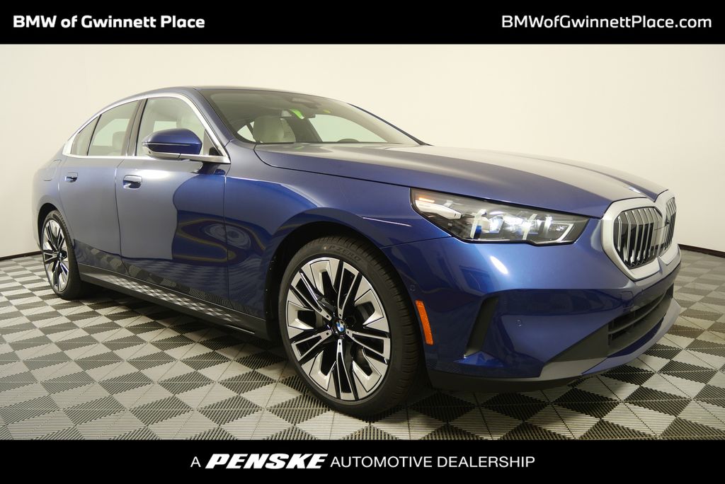 Thumbnail: 2026 BMW 5 Series - 1