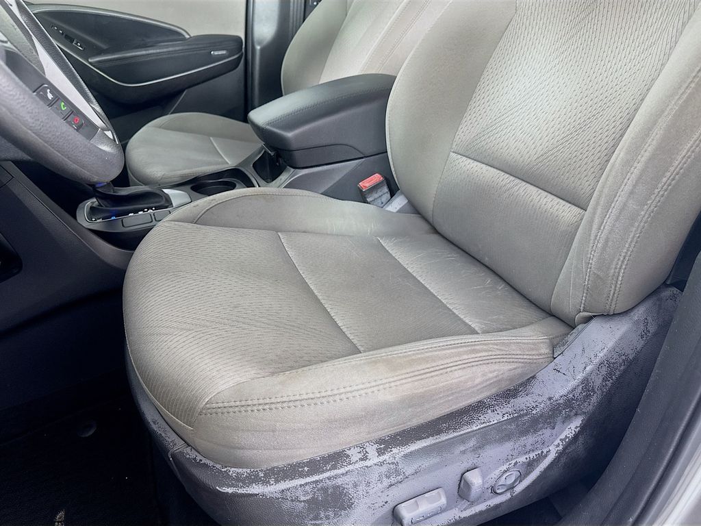 Used Car 2017 Hyundai Santa Fe Sport  2.4 Base For Sale Under $10,000 In Austin, Texas