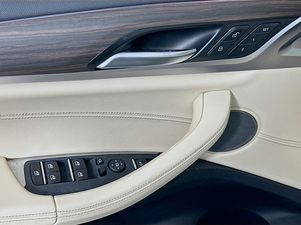 Thumbnail: 2019 BMW X3 - 18