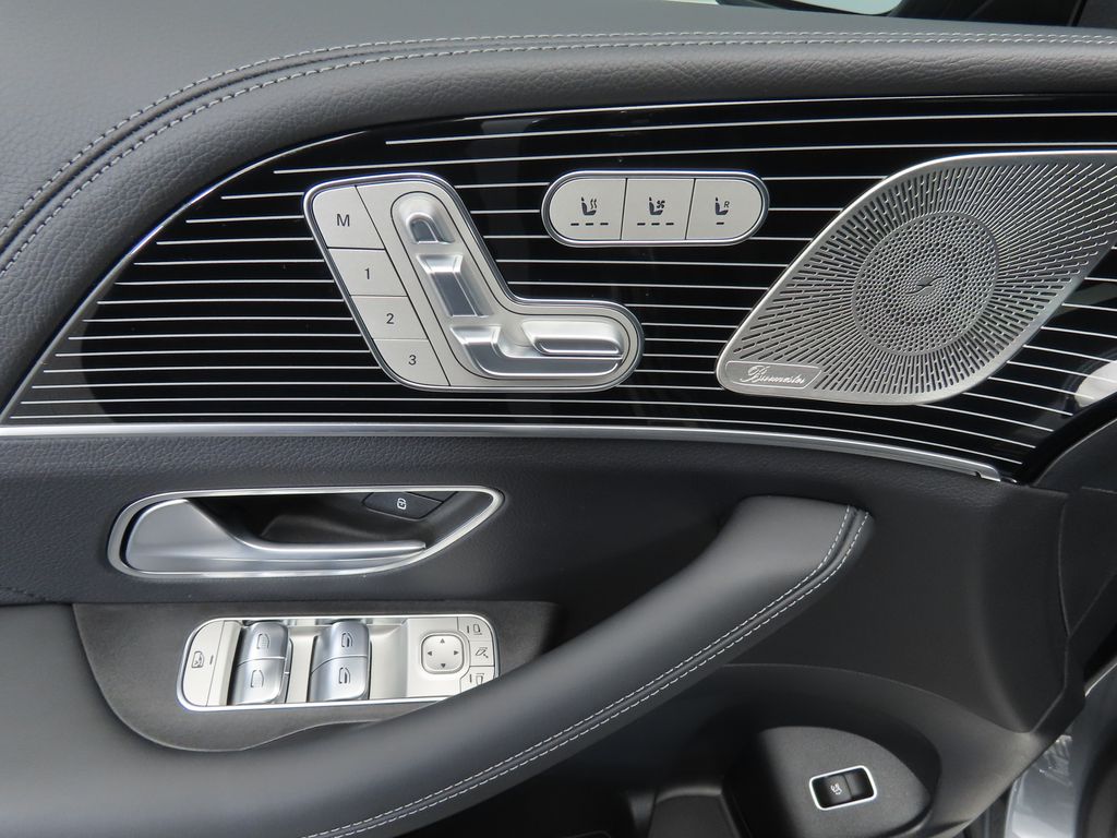 Thumbnail: 2026 Mercedes-Benz GLE - 23