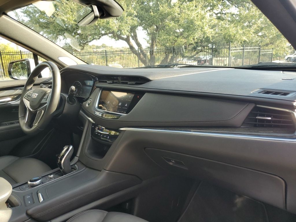 Used Car 2022 Cadillac Xt5  Premium Luxury For Sale Under $35,000 In Austin, Texas