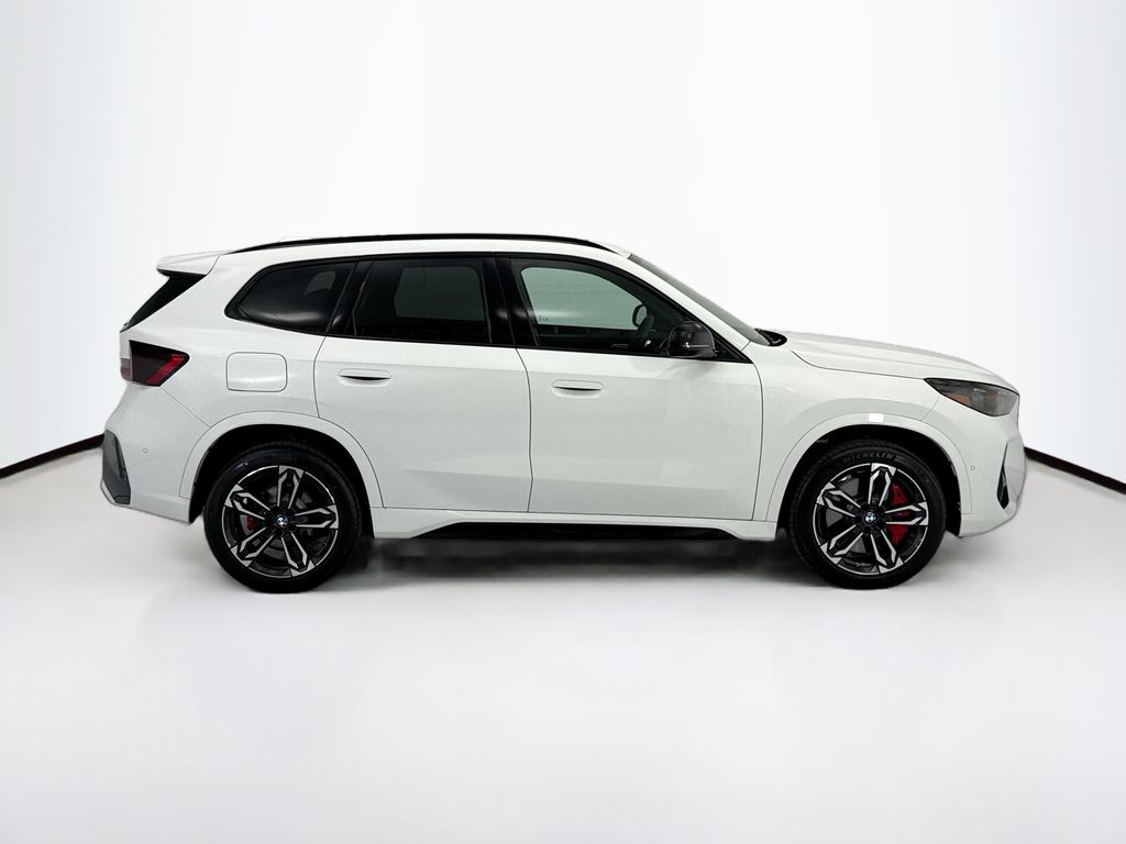 Thumbnail: 2026 BMW X1 - 4