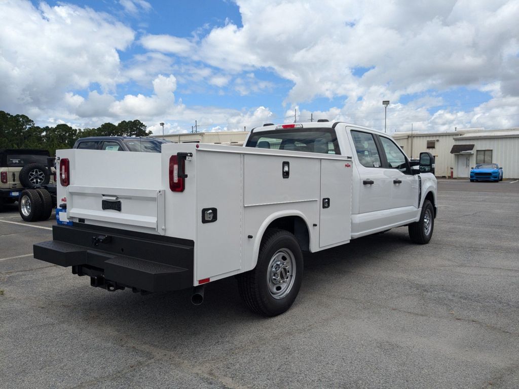 2025 Ford F-250 Super Duty XL