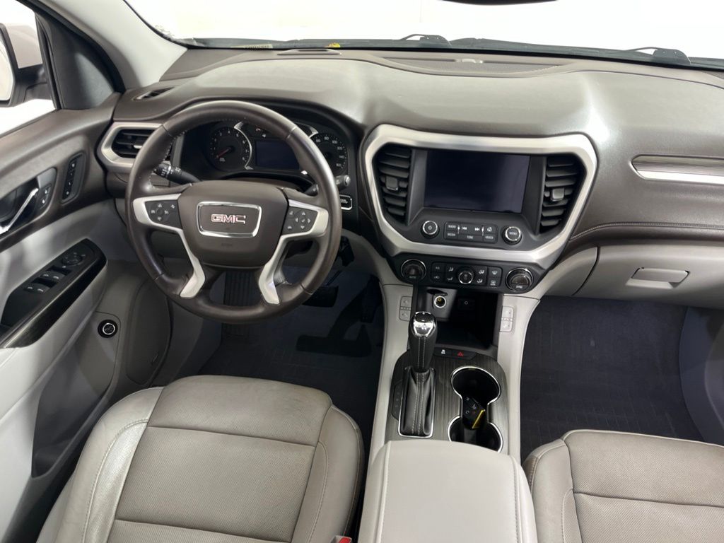 Thumbnail: 2017 GMC Acadia - 2