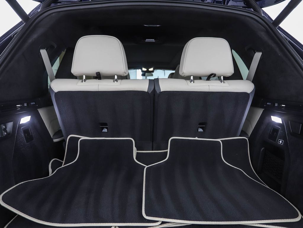 Thumbnail: 2024 BMW X7 - 26