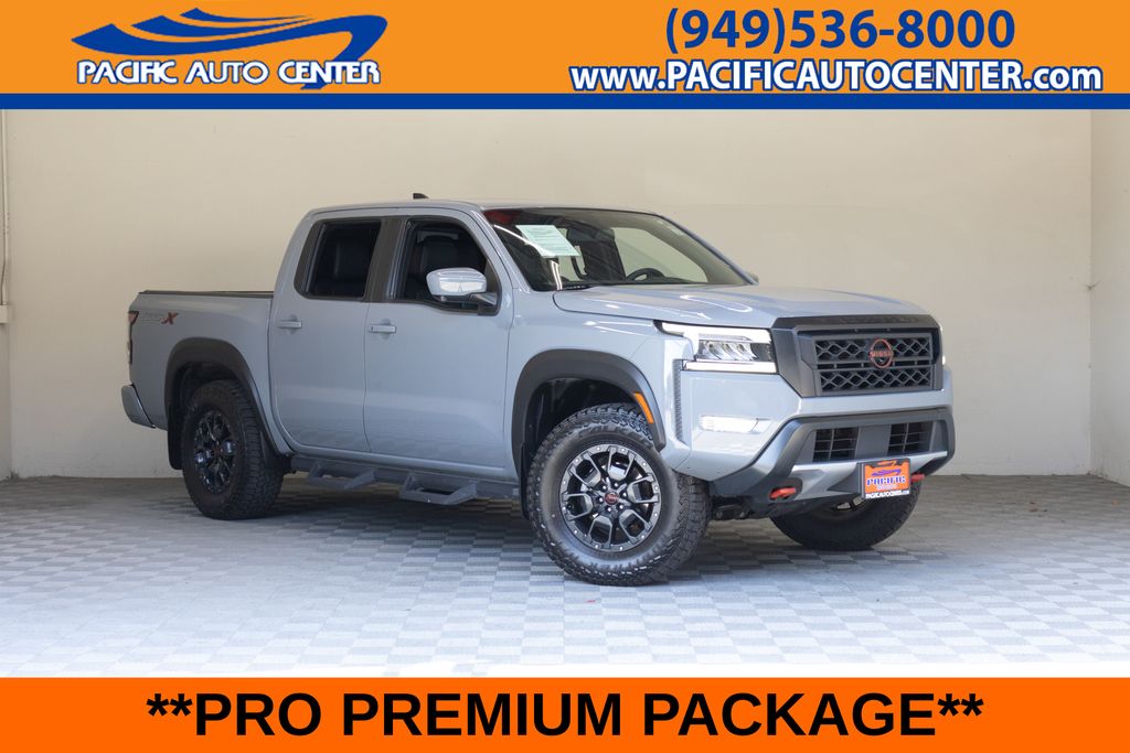 Boulder Gray Pearl 2022 Nissan Frontier Pickup Truck 4X2 9-Speed Automatic