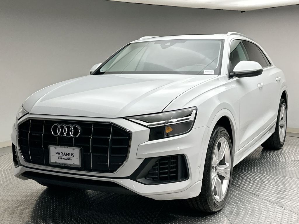 2022 Audi Q8 Premium -
                Paramus, NJ
