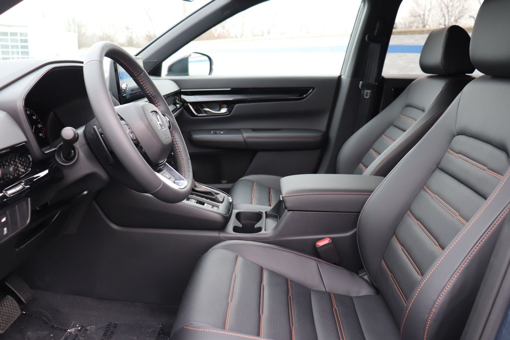 2025 Honda CR-V Sport Touring 31