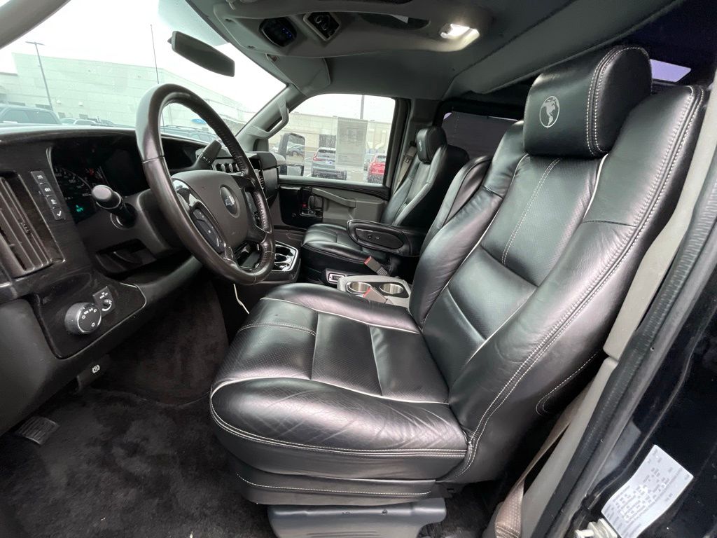 Thumbnail: 2017 Chevrolet Express - 25