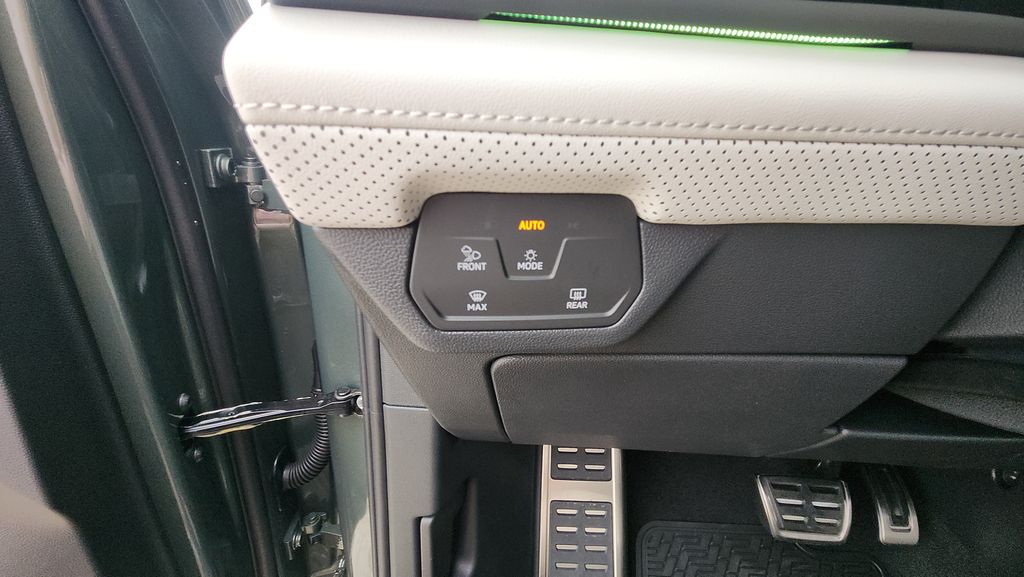 2026 Volkswagen Atlas Cross Sport