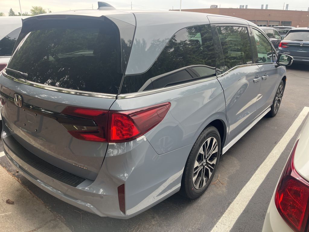 Thumbnail: 2026 Honda Odyssey - 3