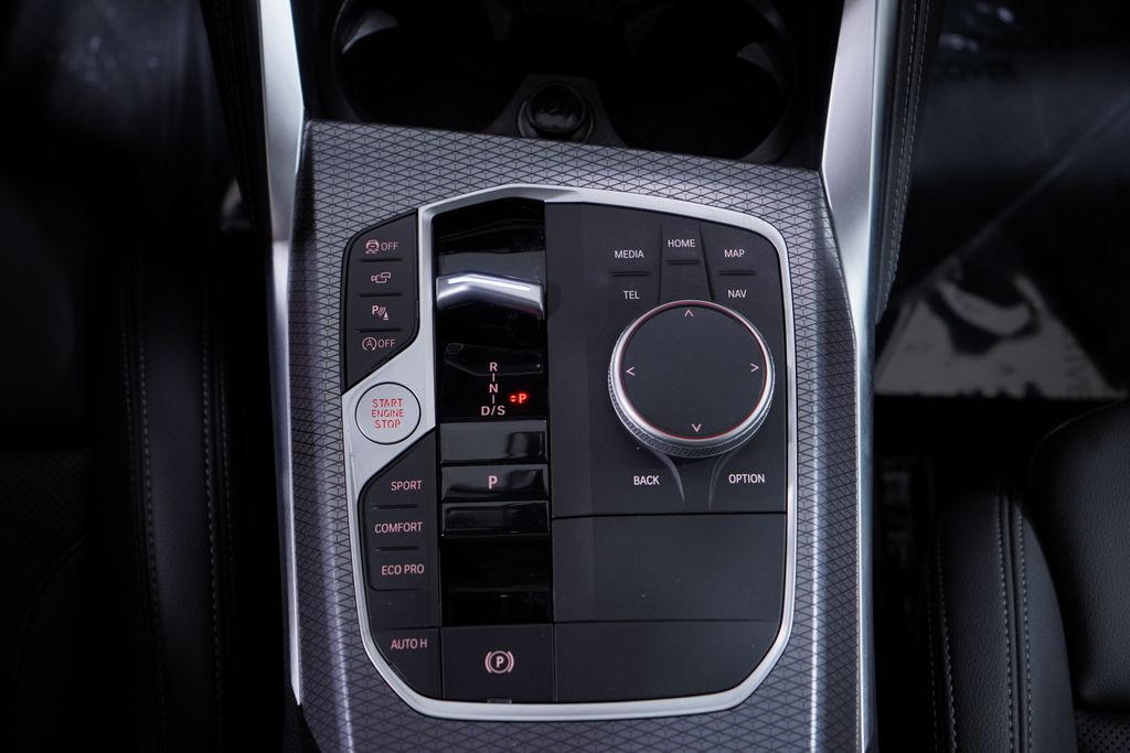 Thumbnail: 2025 BMW 4 Series - 14