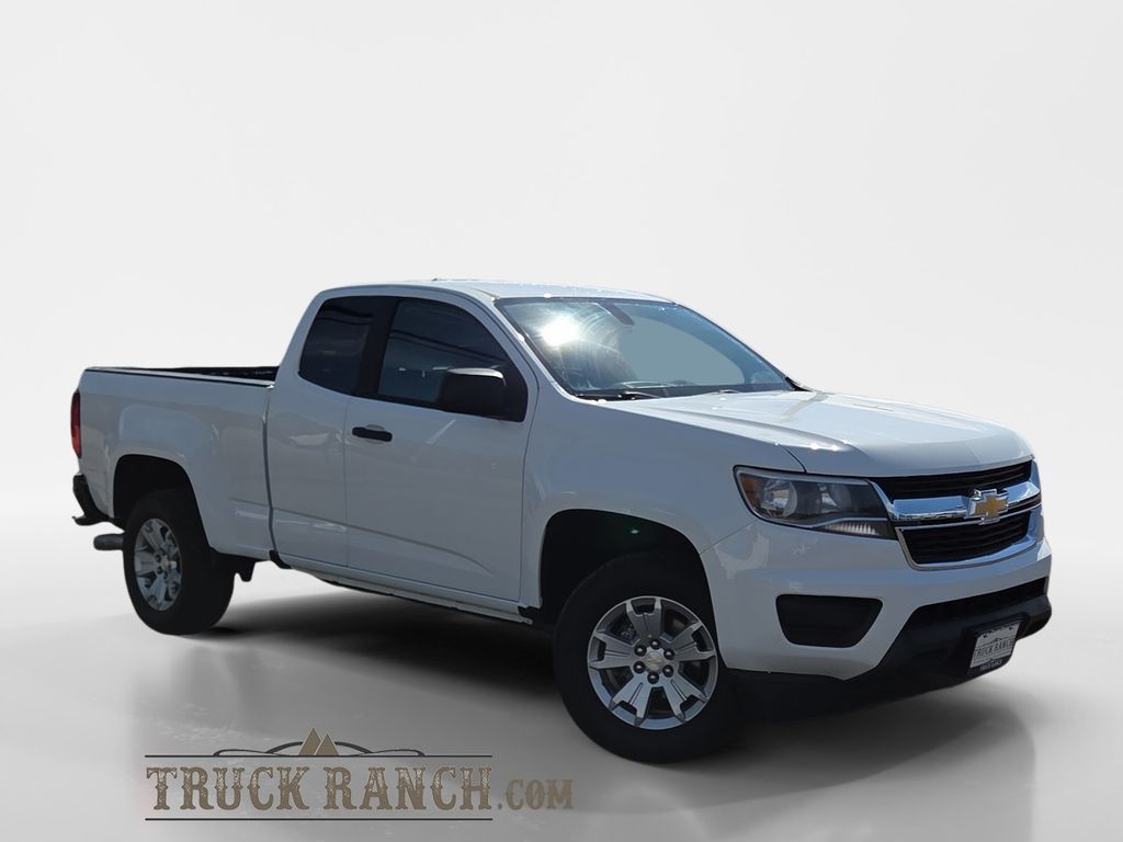 Summit White 2018 Chevrolet Colorado Pickup Truck Four-Wheel Drive 6-Speed Automatic