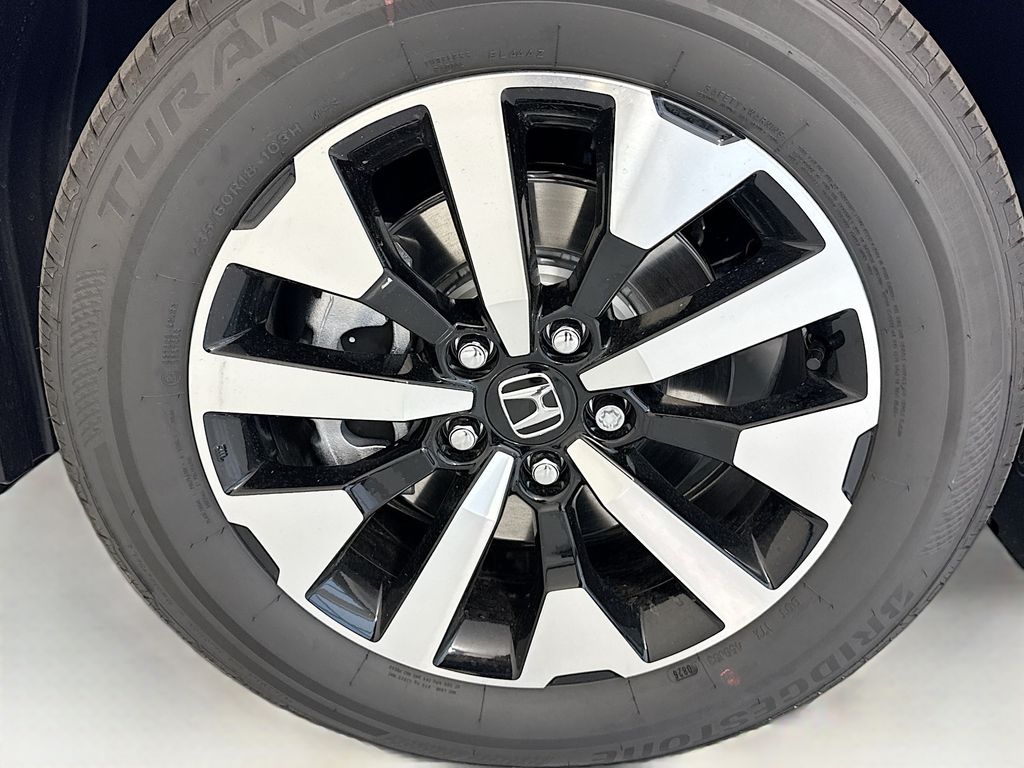 Thumbnail: 2026 Honda Odyssey - 29