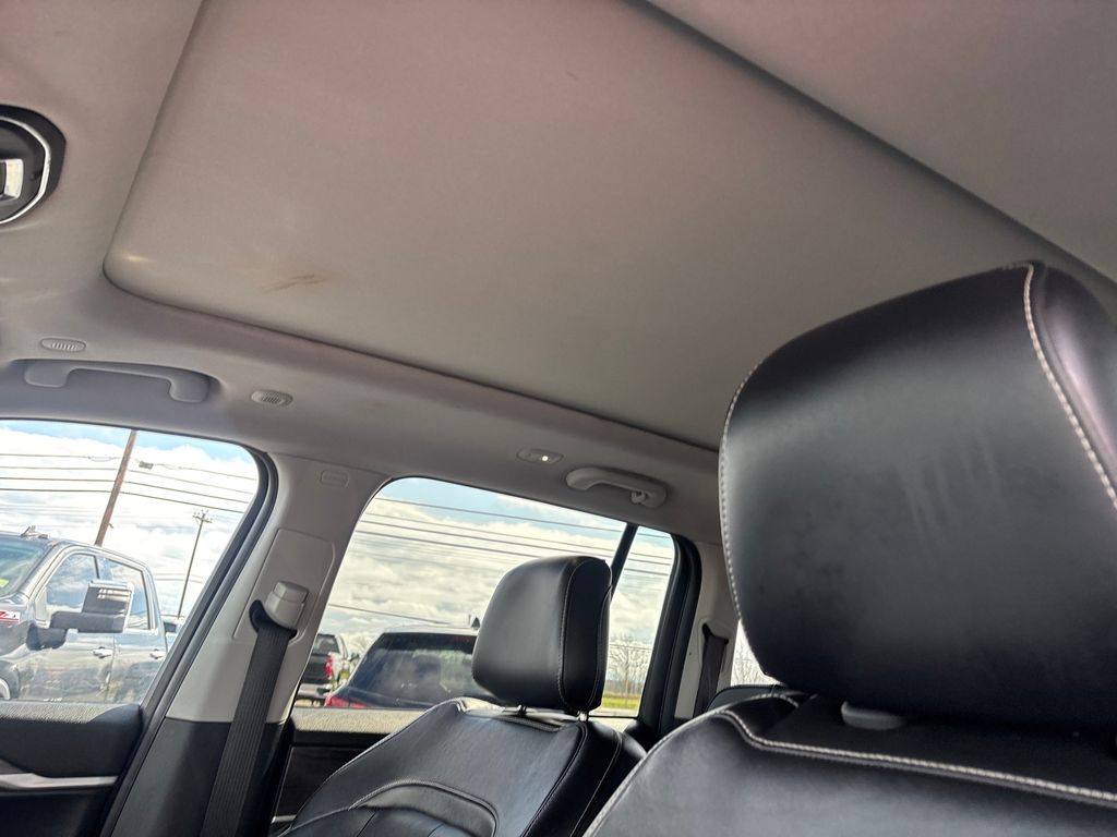 Used Car 2022 Jeep Grand Cherokee  Limited For Sale Under $30,000 In Austin, Texas