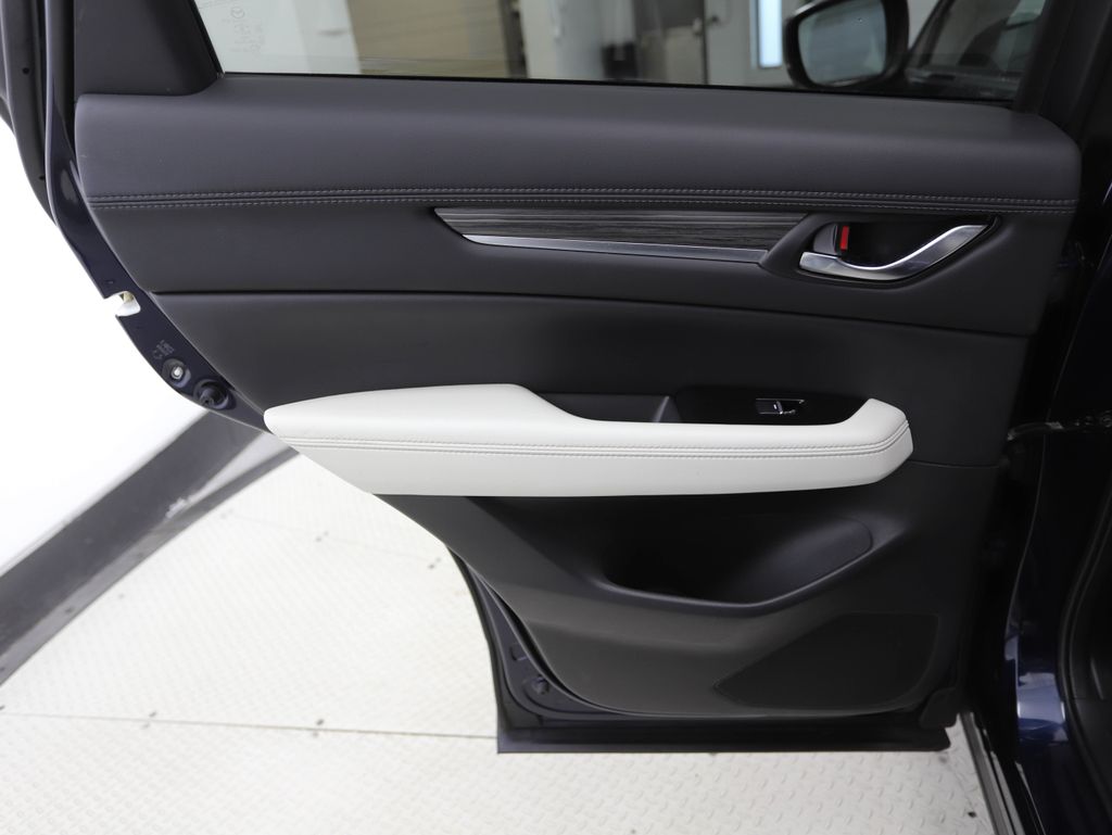 Thumbnail: 2020 Mazda CX-5 - 19