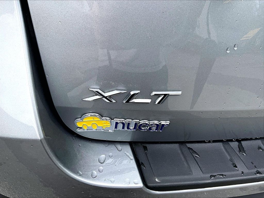 2022 Ford Explorer — photo 30
