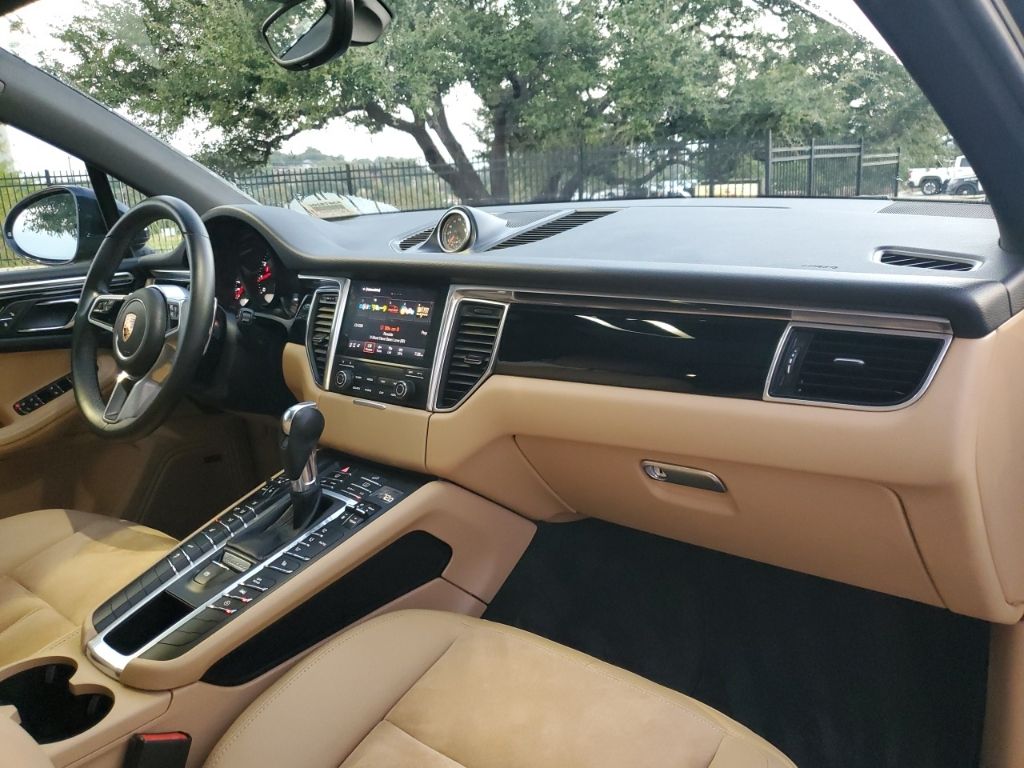 Used Car 2018 Porsche Macan  For Sale Under $25,000 In Austin, Texas