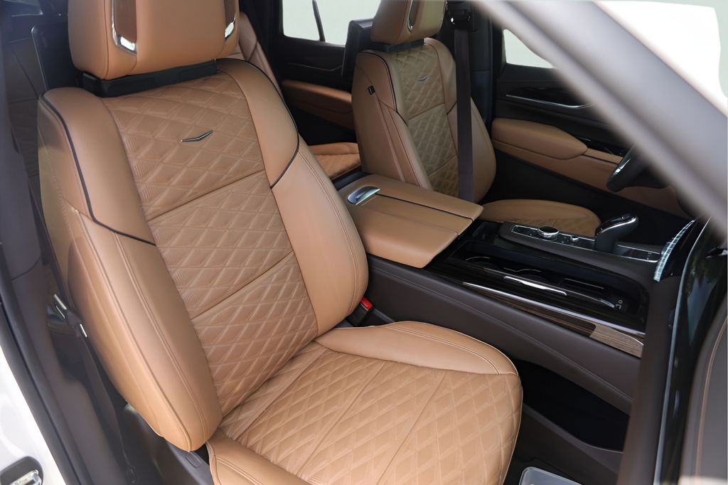 Used Car 2024 Cadillac Escalade  Sport For Sale Under $90,000 In Austin, Texas