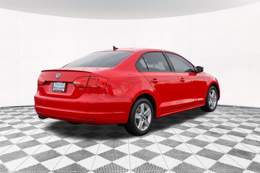 2012 Volkswagen Jetta TDI 9