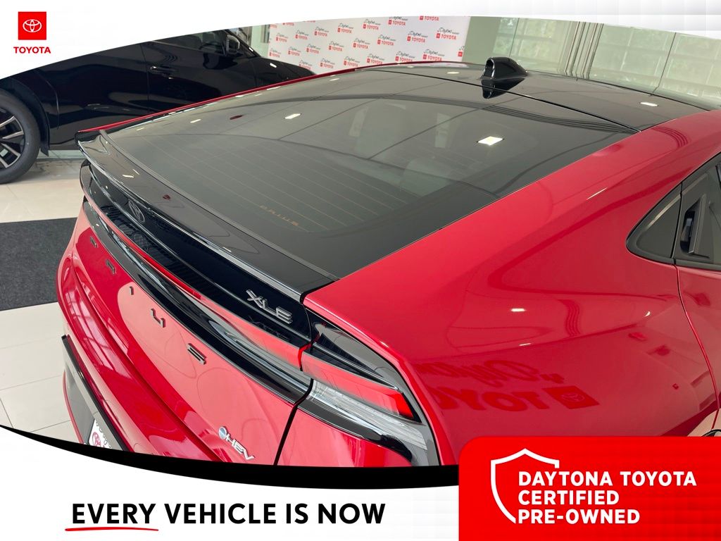 2024 Toyota Prius XLE - Photo 15