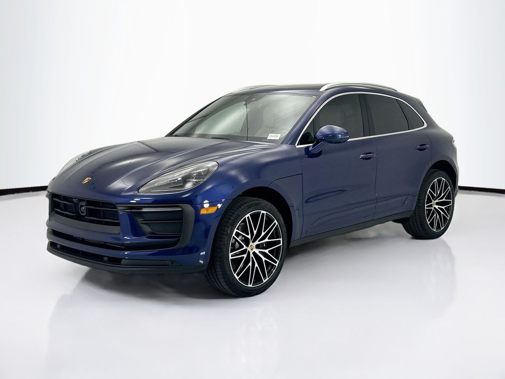 Thumbnail: 2026 Porsche Macan - 1
