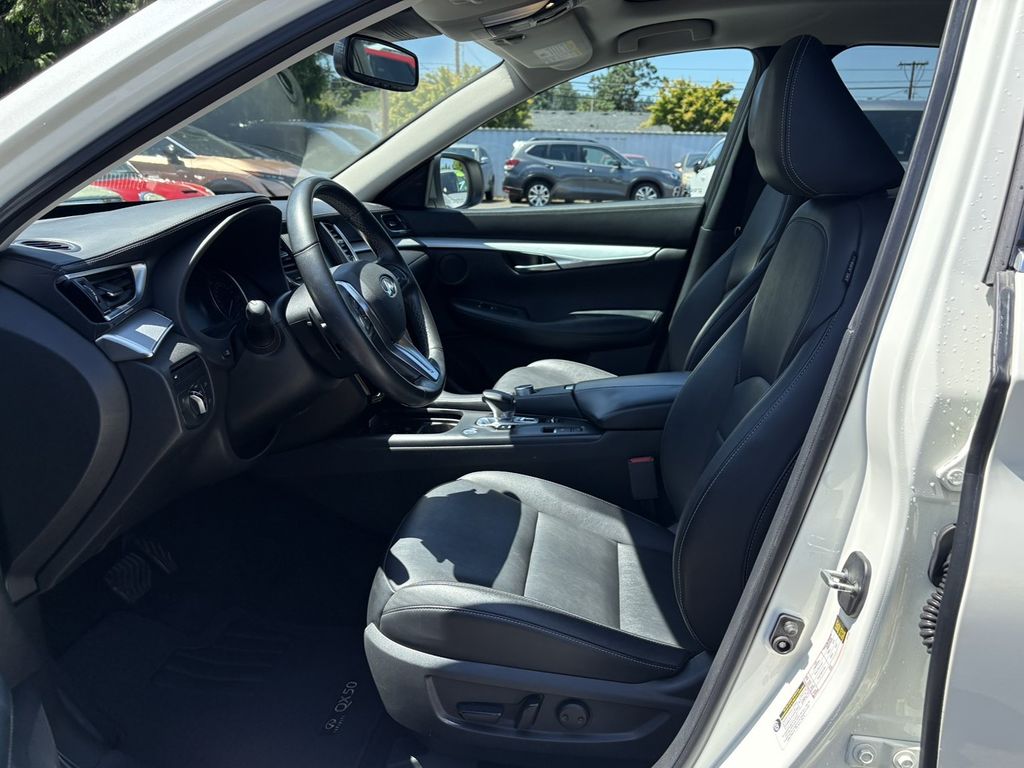 2019 INFINITI QX50 LUXE