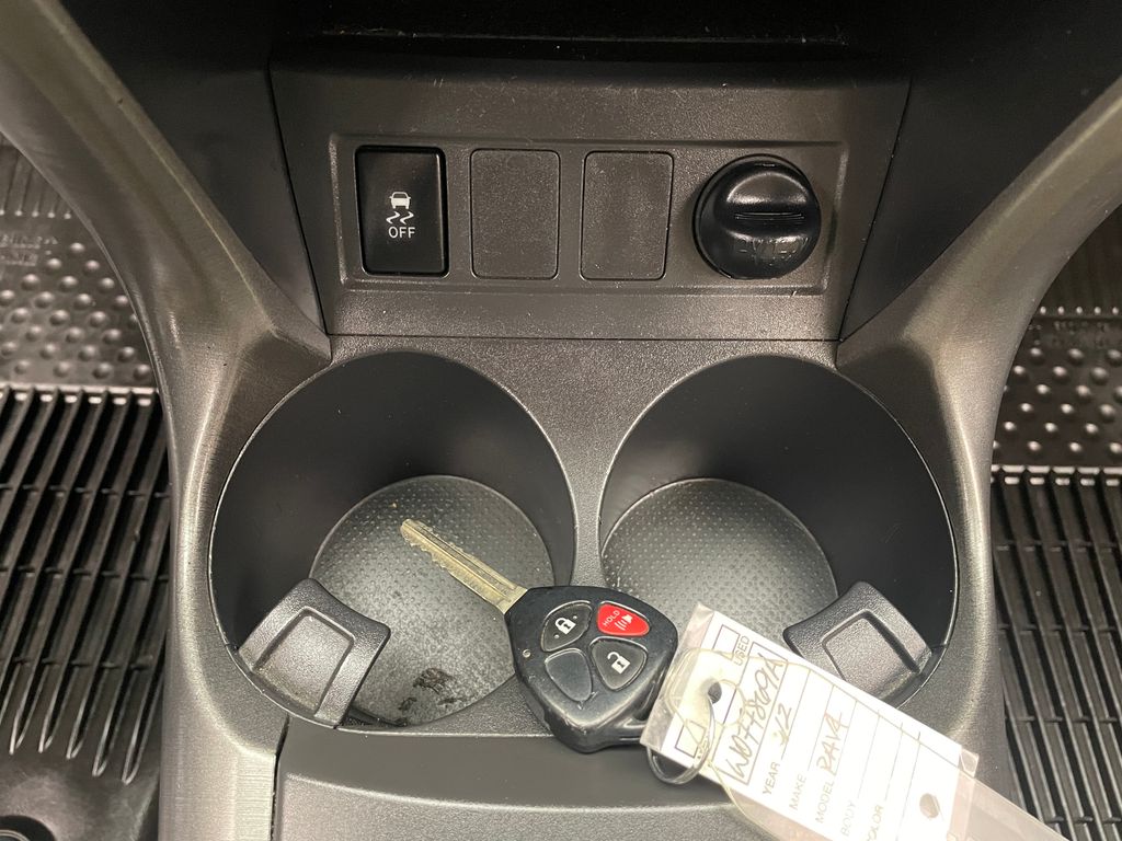 Thumbnail: 2012 Toyota RAV4 - 26