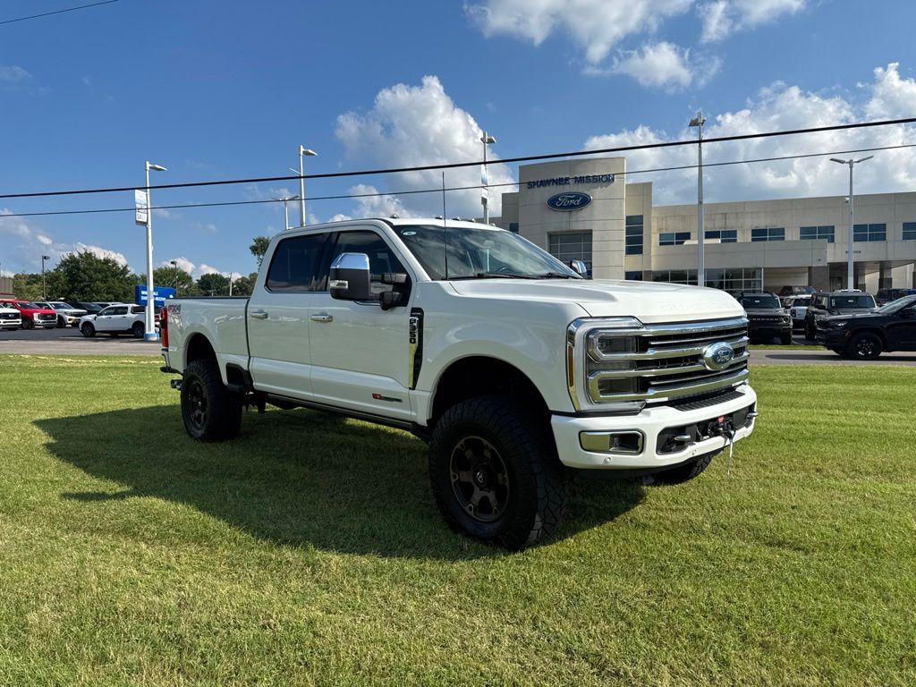 White Metallic 2024 Ford F-350 Super Duty Pickup Truck Four-Wheel Drive Automatic