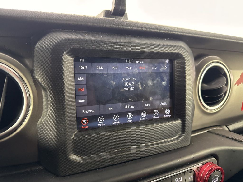 Thumbnail: 2021 Jeep Gladiator - 16