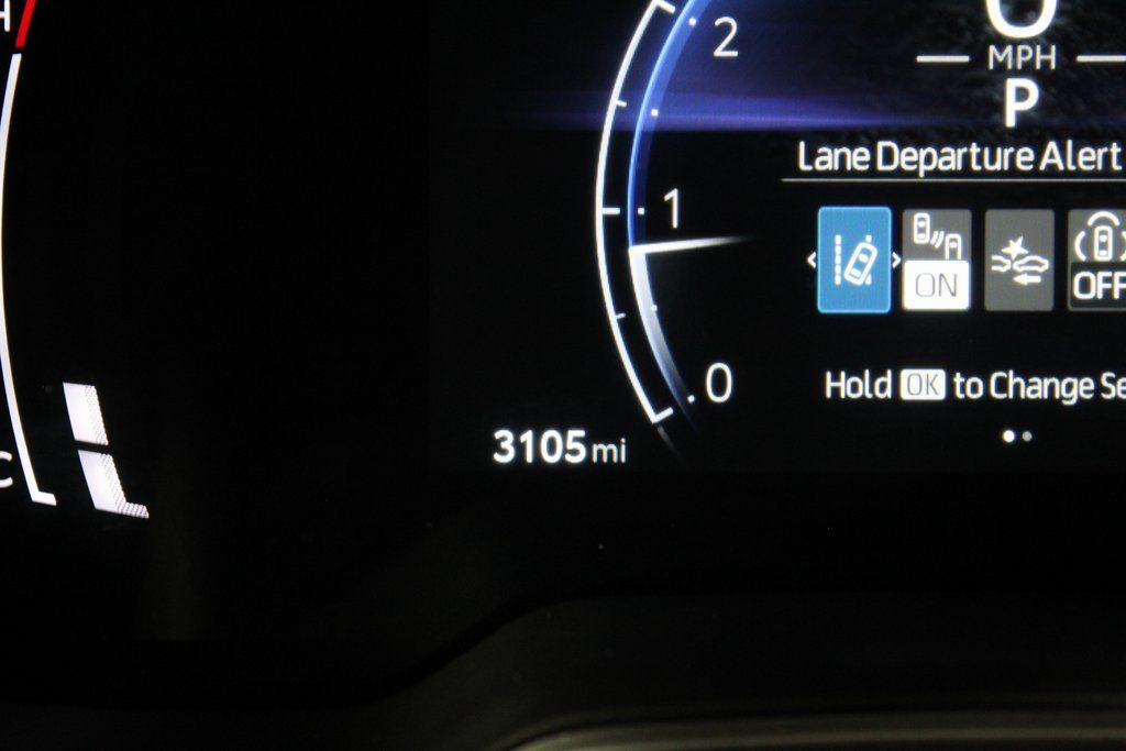 Thumbnail: 2025 Toyota Corolla - 17