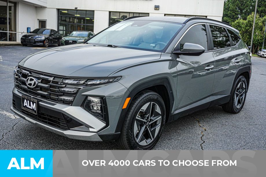 Used 2025 Gray Hyundai SEL image 2