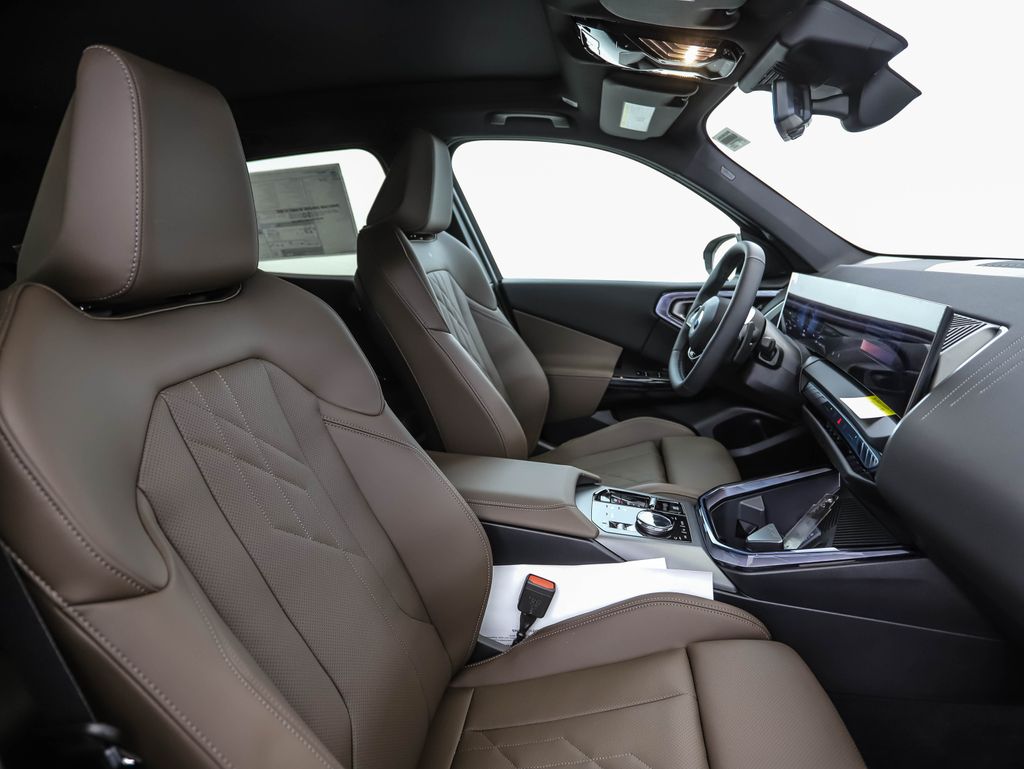 Thumbnail: 2026 BMW X3 - 31