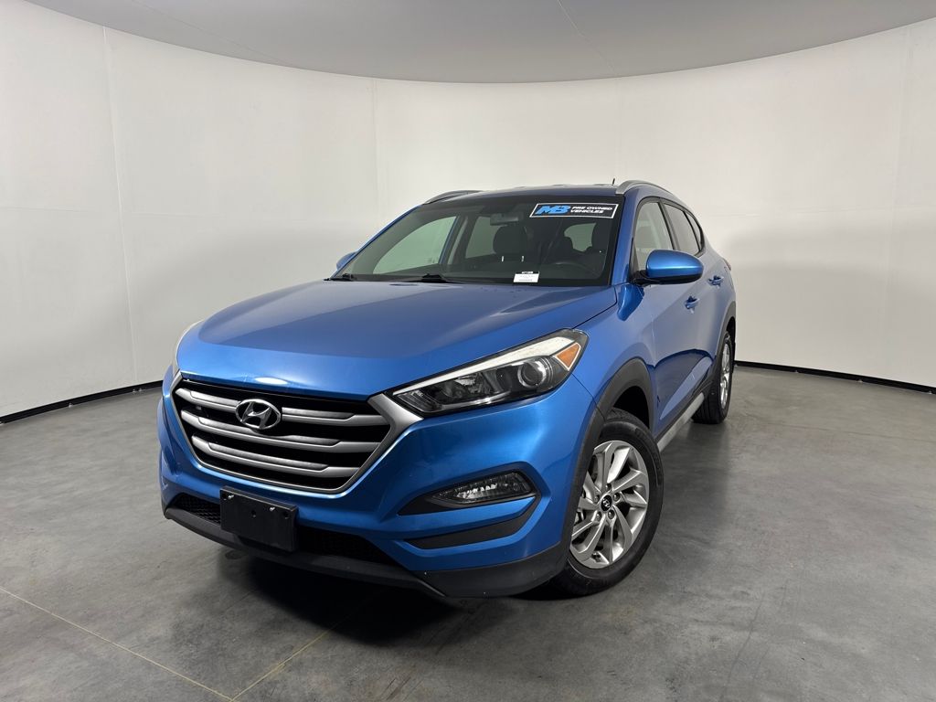 Caribbean Blue 2017 Hyundai Tucson 2.0L SE FWD SUV / Crossover Front-Wheel Drive 6-Speed Automatic