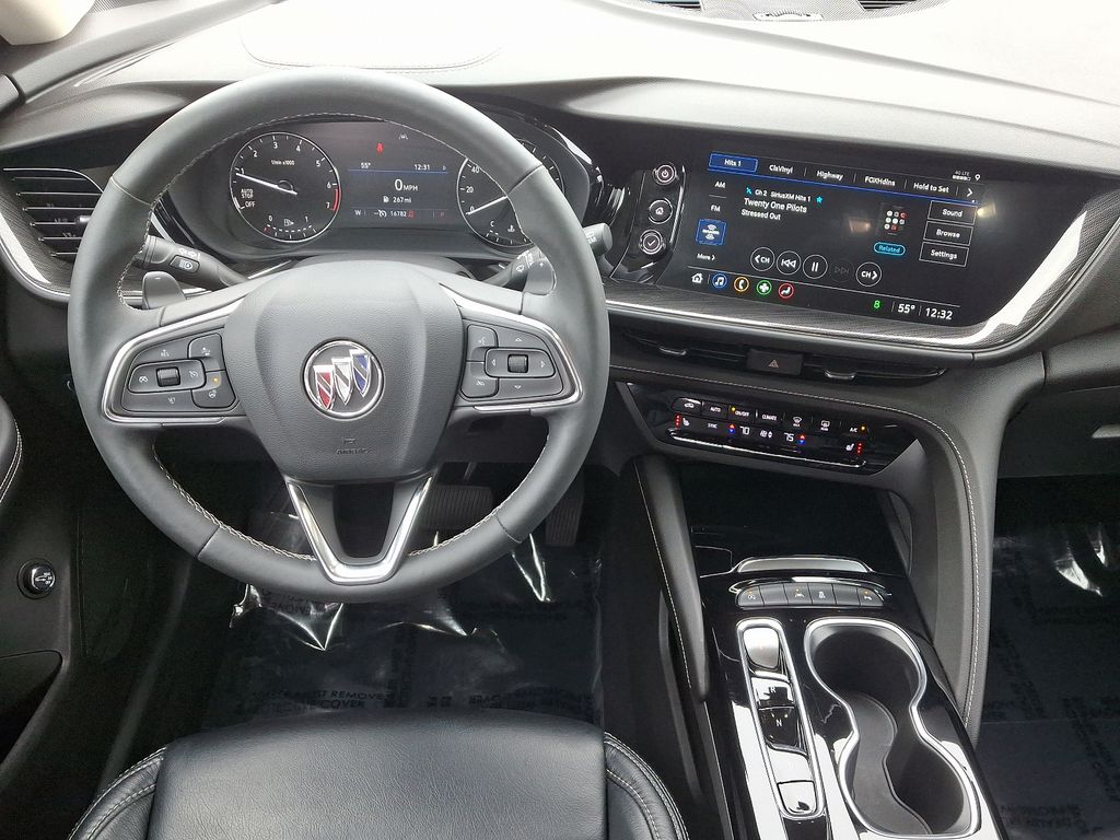 2022 Buick Envision Preferred 12