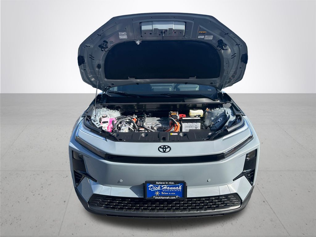 2026 Toyota C-HR SE