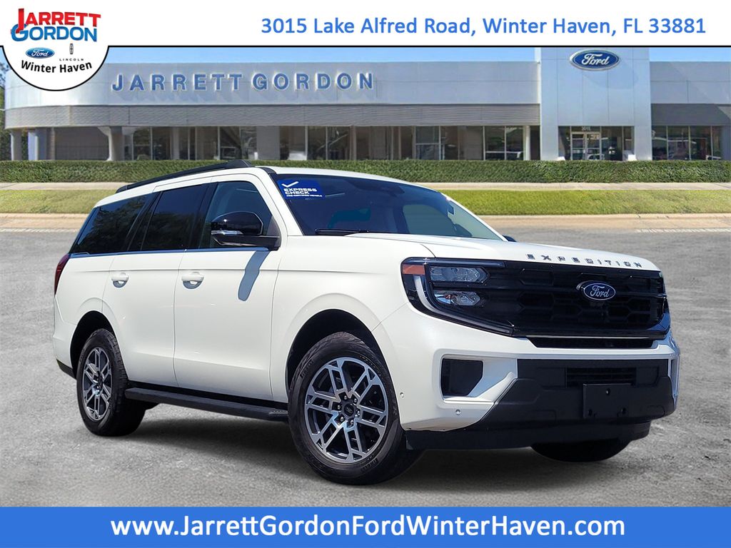 2025 Ford Expedition Active 4WD