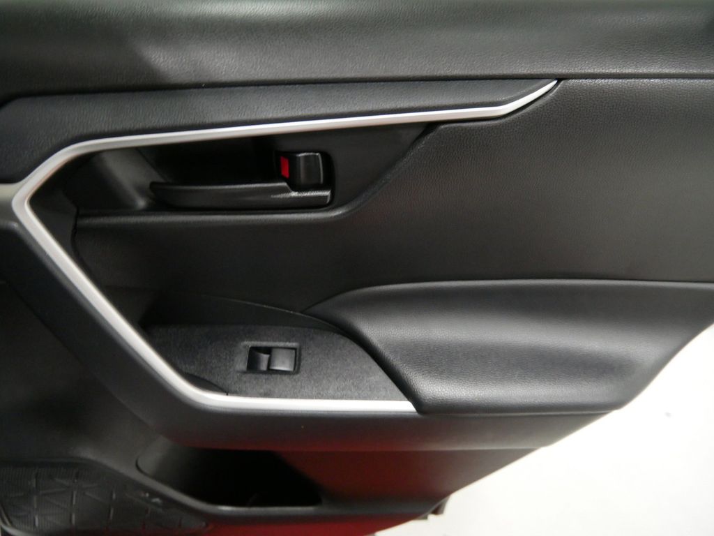 Used 2025 Toyota RAV4 SUV