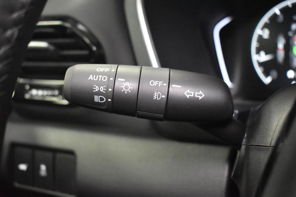 Thumbnail: 2025 Honda Pilot - 16