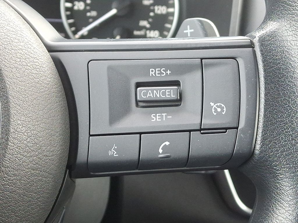 Thumbnail: 2023 Nissan Rogue - 22