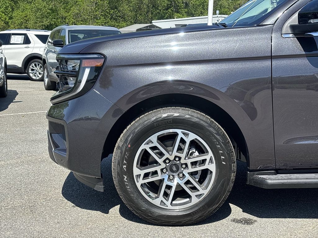 New 2026 Dark Matter Gray Metallic Ford Active image 19
